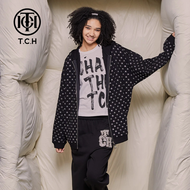 TCH服饰店播-潮牌黑色波点宽松长袖连帽针织衫外套T69D176019