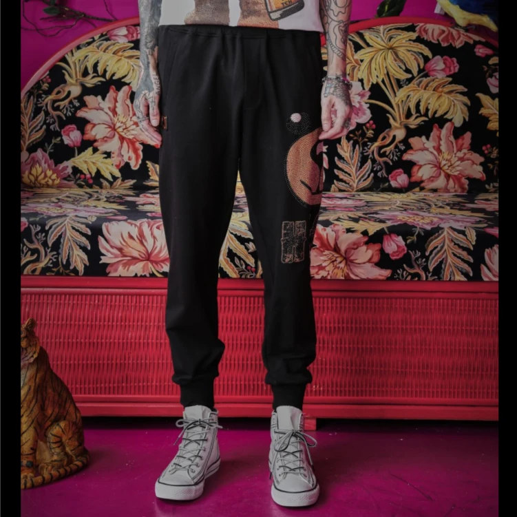 北京花乡-大头熊时尚小脚黑色卫裤T66B206002