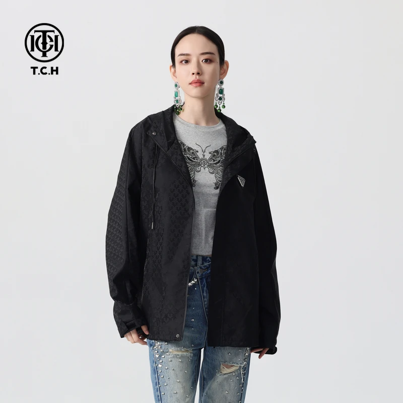 TCH服饰店播-2025秋季缎面提花短款连帽外套设计感上衣T72C276166