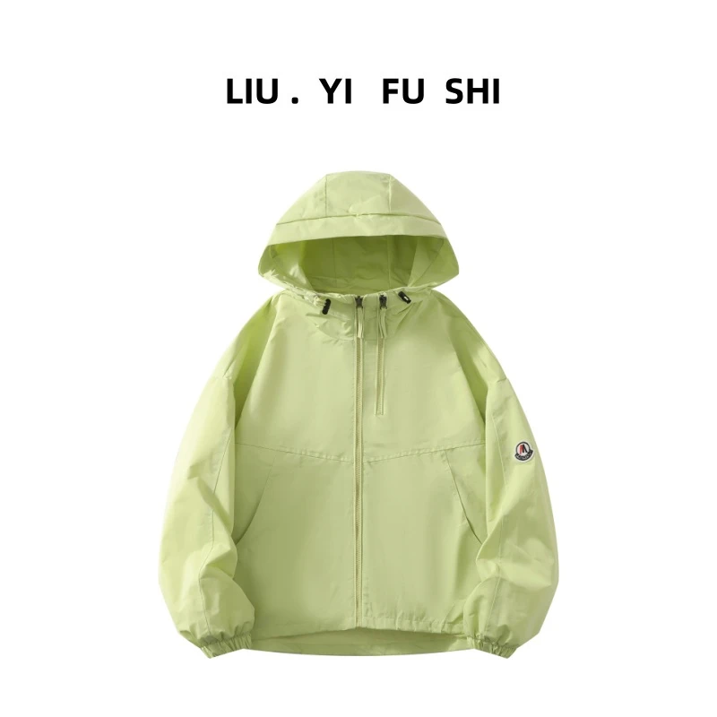 冲锋衣外套女2025春季新款短款上衣女简约帅气小个子时髦工装夹克