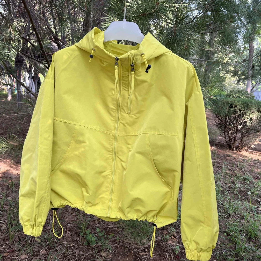 2025春季新款冲锋衣外套女短款上衣女简约帅气小个子时髦工装夹克