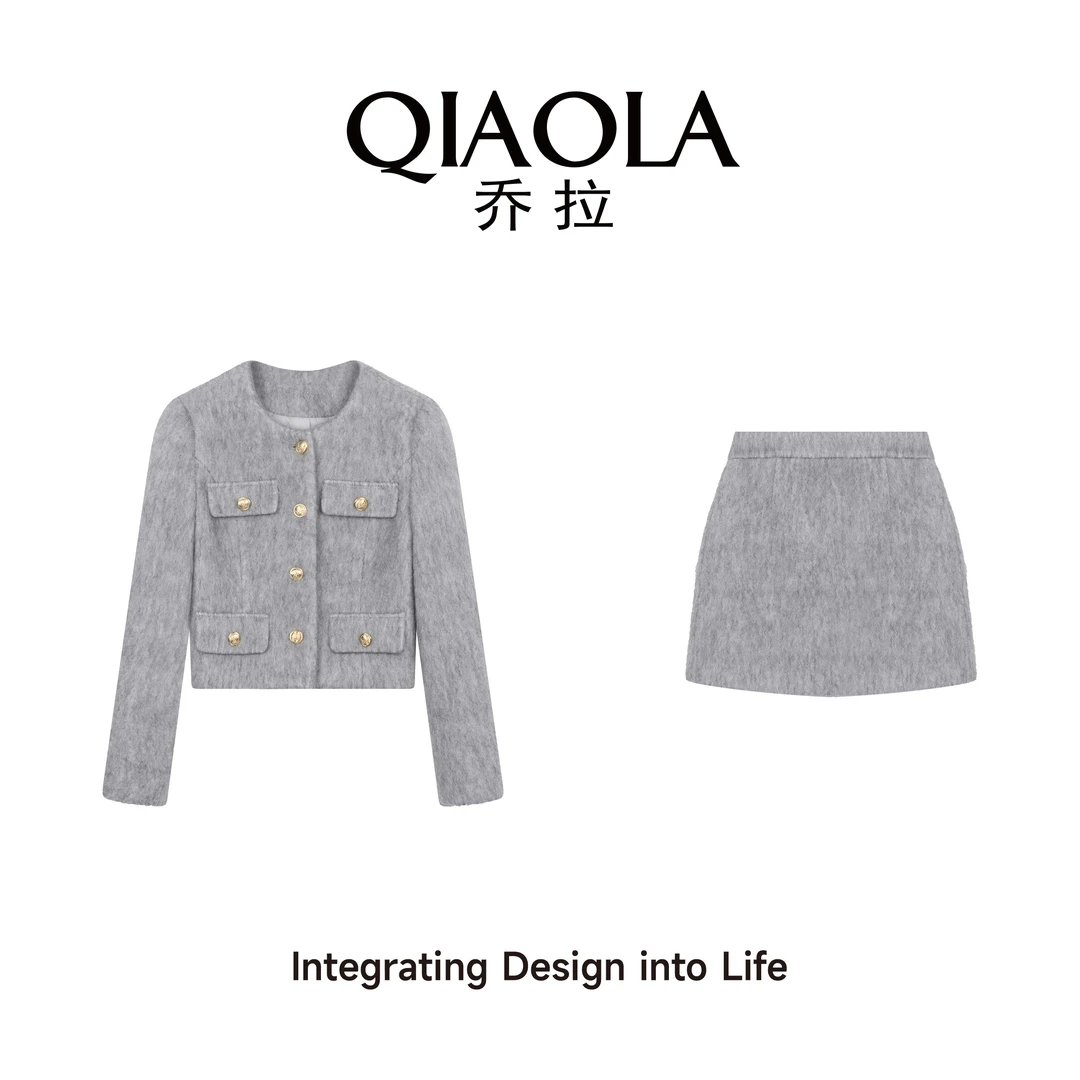 QIAOLA/乔拉【云柔漫步】秋冬季长毛毛呢圆领轻奢A版时尚套装预售