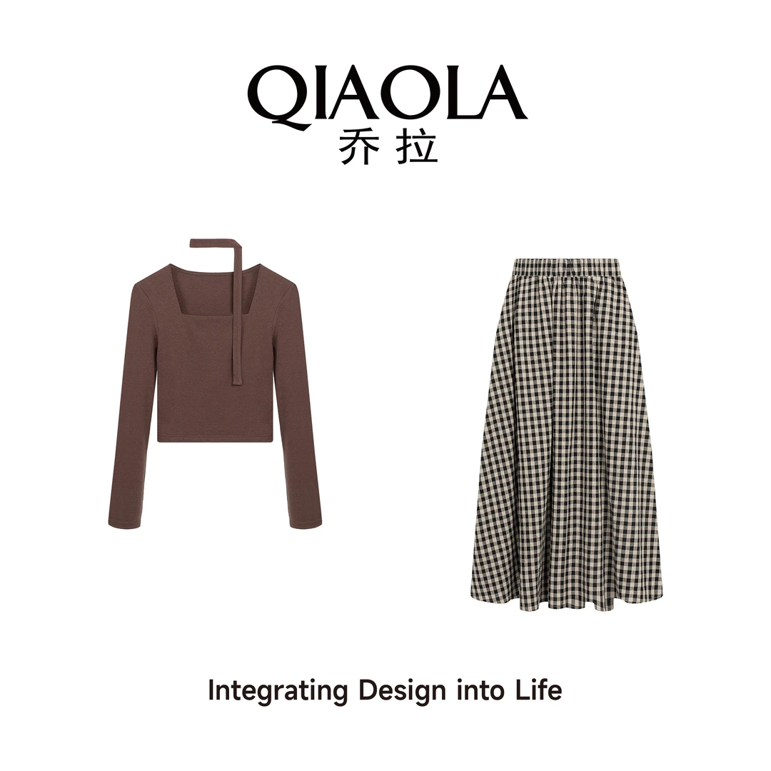 QIAOLA/乔拉【庄园咖啡】弹力针织格纹方领气质减龄A版时尚套装预售