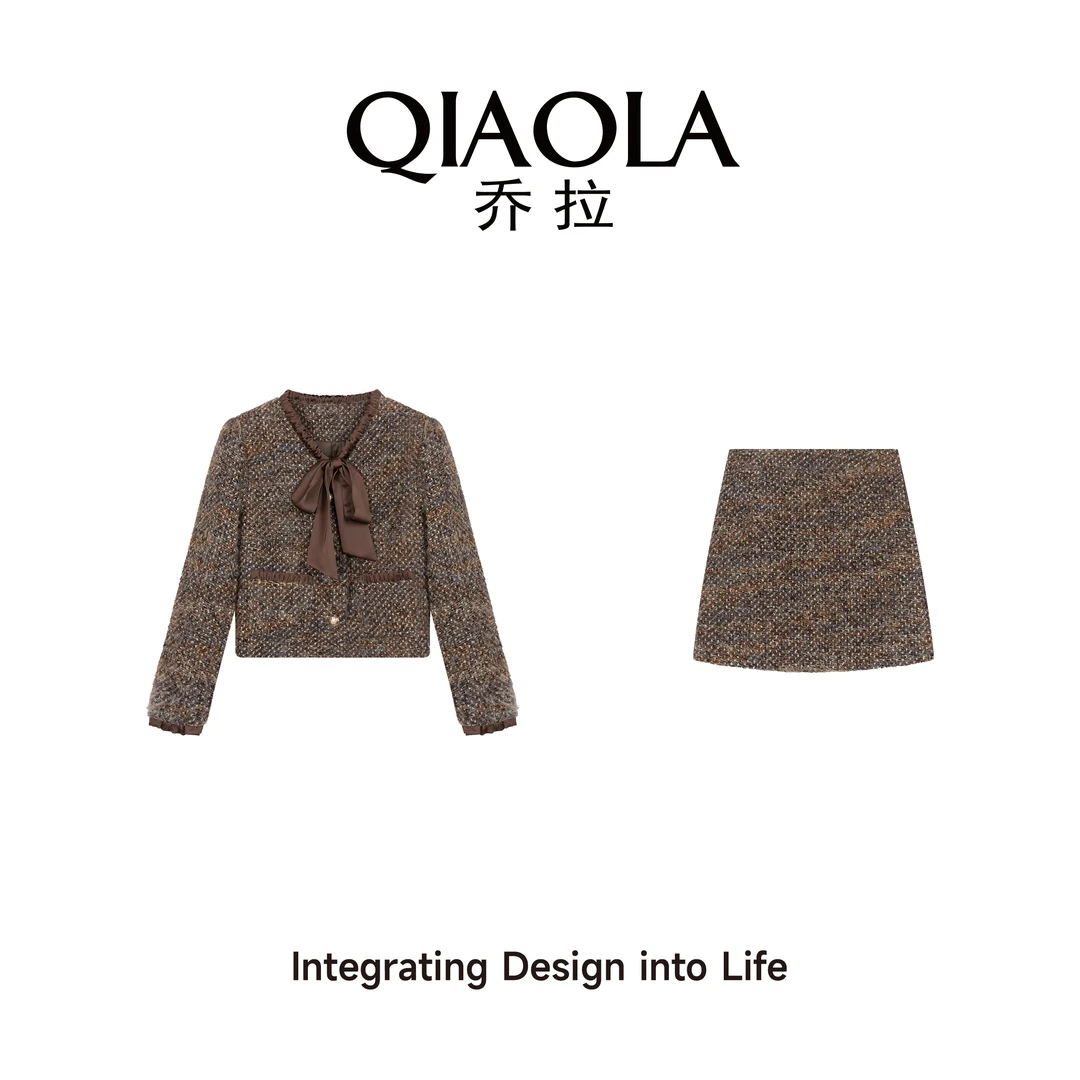 QIAOLA/乔拉【咖啡往事】秋冬季梭织V领绑带轻奢减龄时尚套装预售