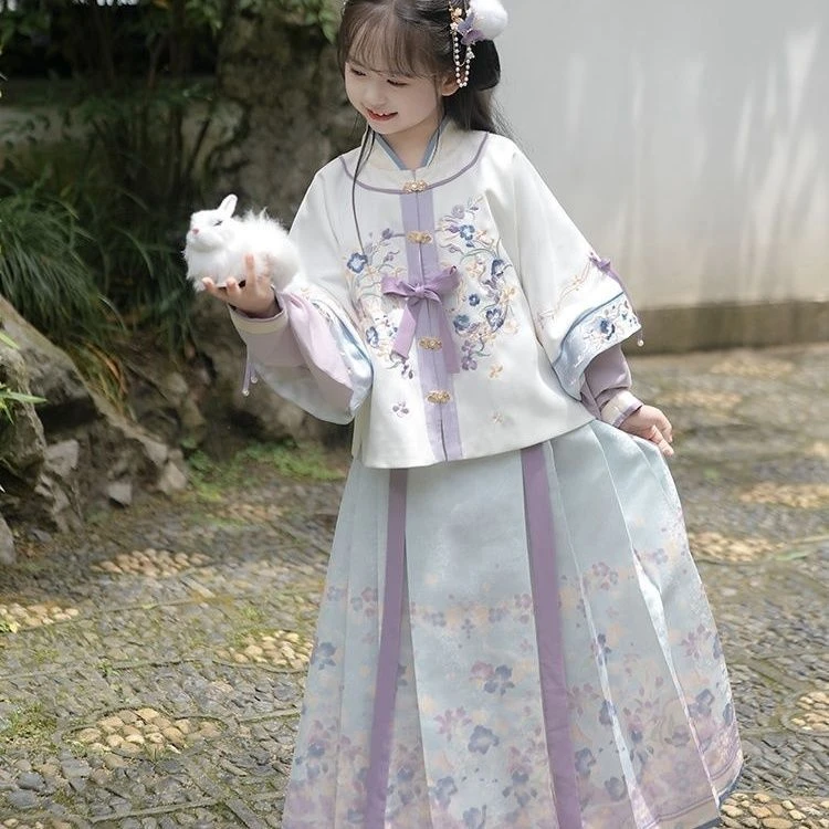 女童汉服冬季儿童新款古风超仙马面套装春秋明制长袖古装唐装分体