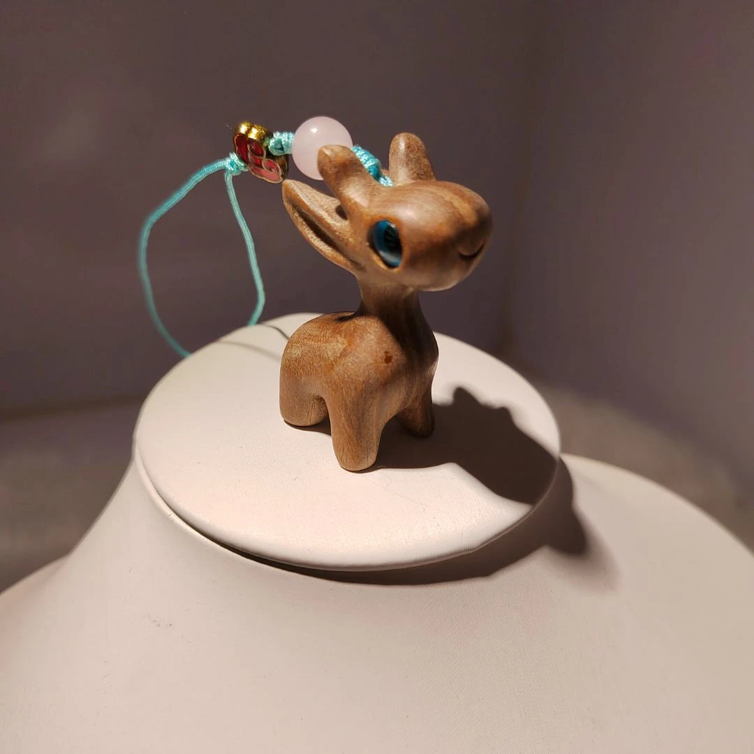 雕刻萌宠小鹿 小美女 手把玩件 家居装饰 小摆件 挂件