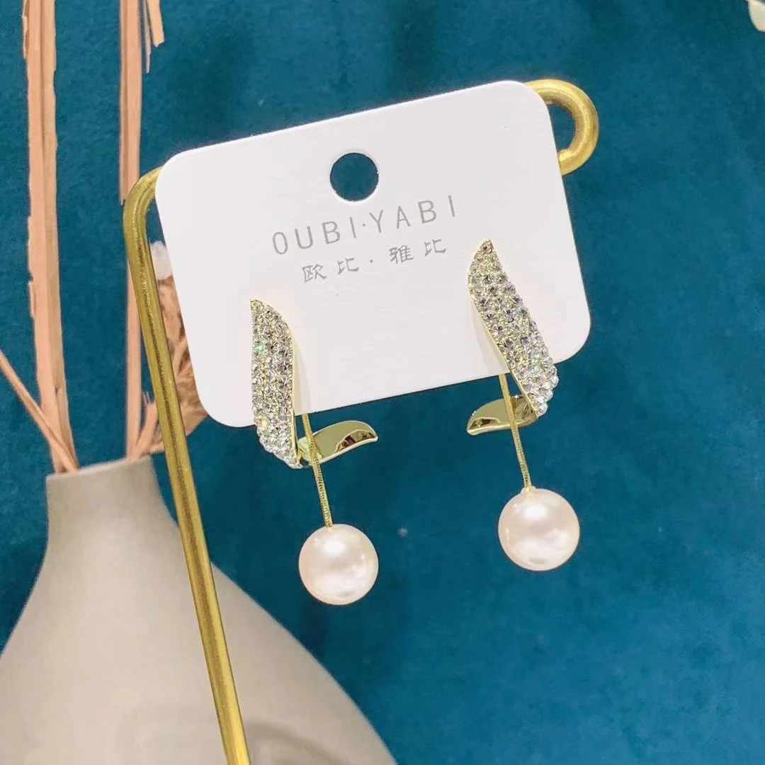 铜合金仿珍珠耳饰 FF定制款 时尚波浪耳环(高品)复古百搭轻奢