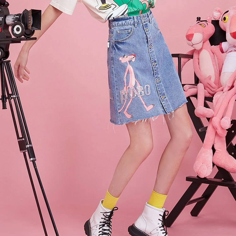 石家庄夏新品粉红豹联名复古高腰牛仔A字半裙F21B-WXZQ11
