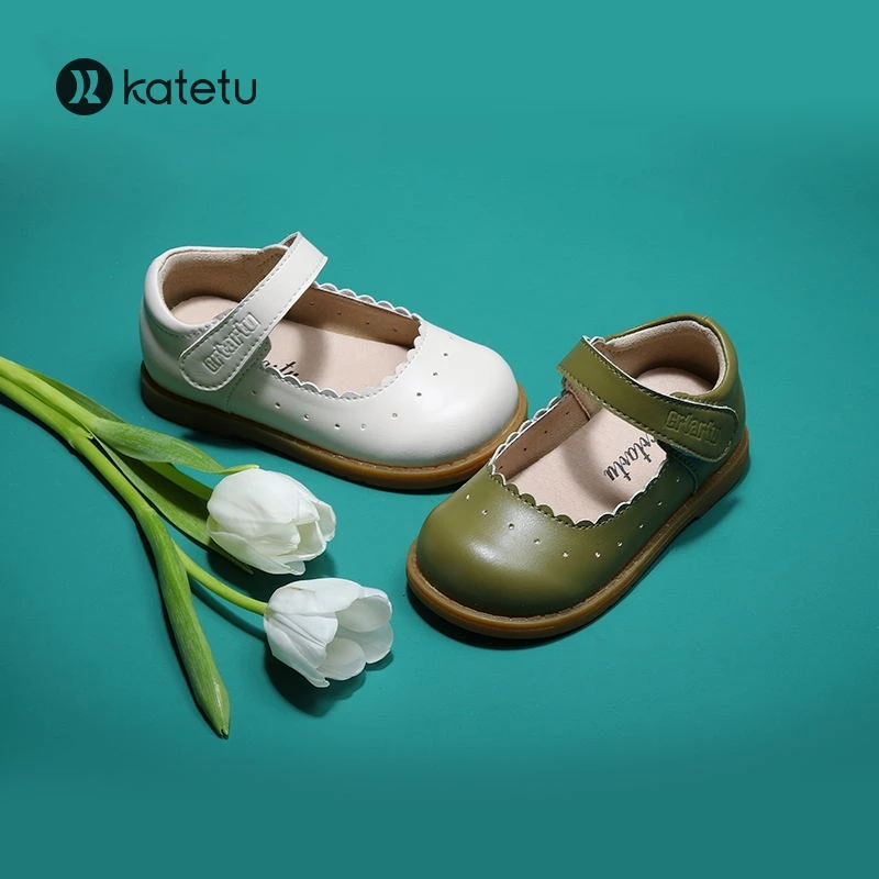 卡特兔女童皮鞋春季女孩单鞋软底宝宝复古公主鞋子-XAG33
