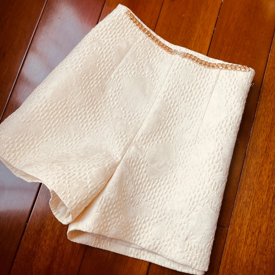 《叶子妃》提花链条短裤