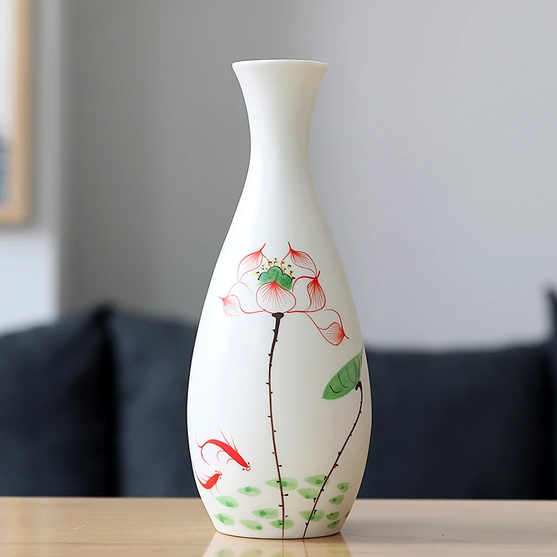 手绘荷花白瓷花瓶插花陶瓷素面花器摆件家居客厅水养瓶玉净瓶花插