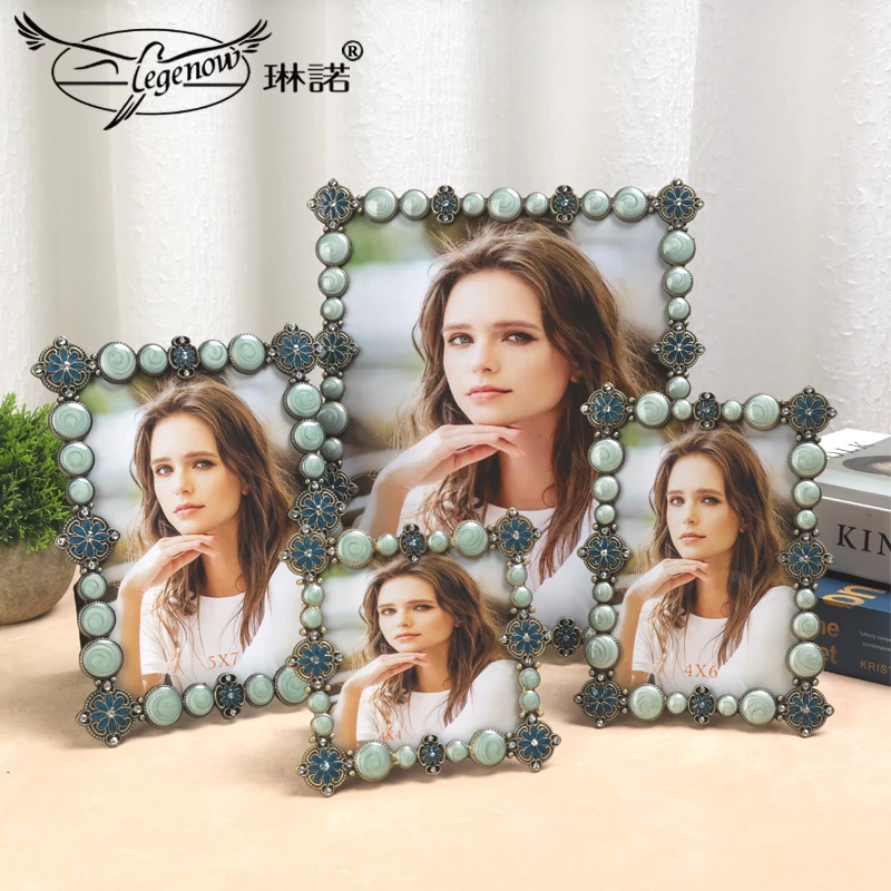 轻奢个性时尚欧式摆台相框金属玻璃高级感现代简约婚纱照摆件像框