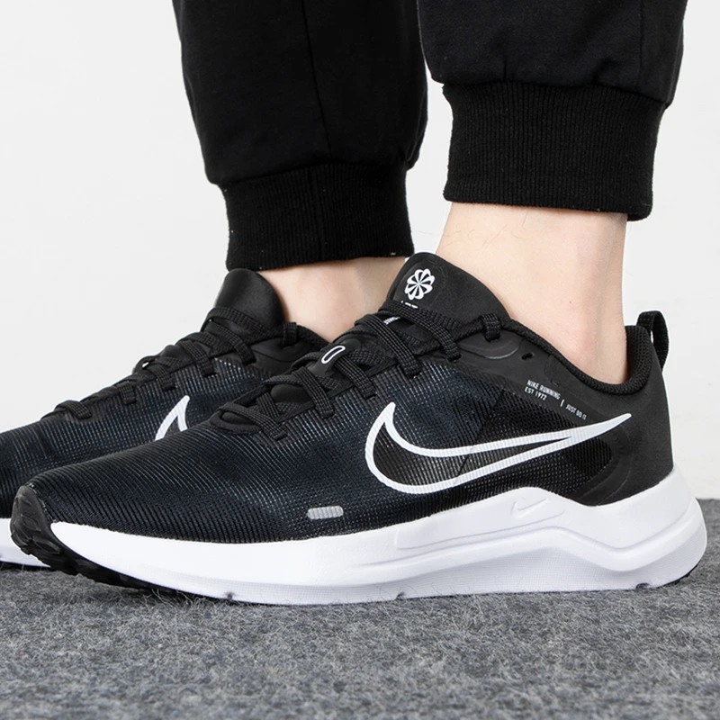 Nike耐克男鞋网面鞋夏季人生跑鞋缓震运动休闲跑步鞋DD9293-001