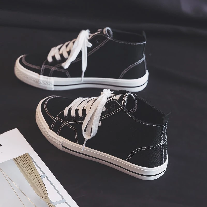 人本旗舰店/夏季中帮学生休闲百搭潮流春秋复古ins黑色韩版板鞋