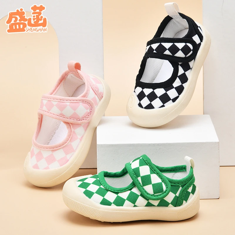 格子款宝宝初秋学步鞋 0一1-3岁春秋季软底透气不掉跟宝宝鞋子