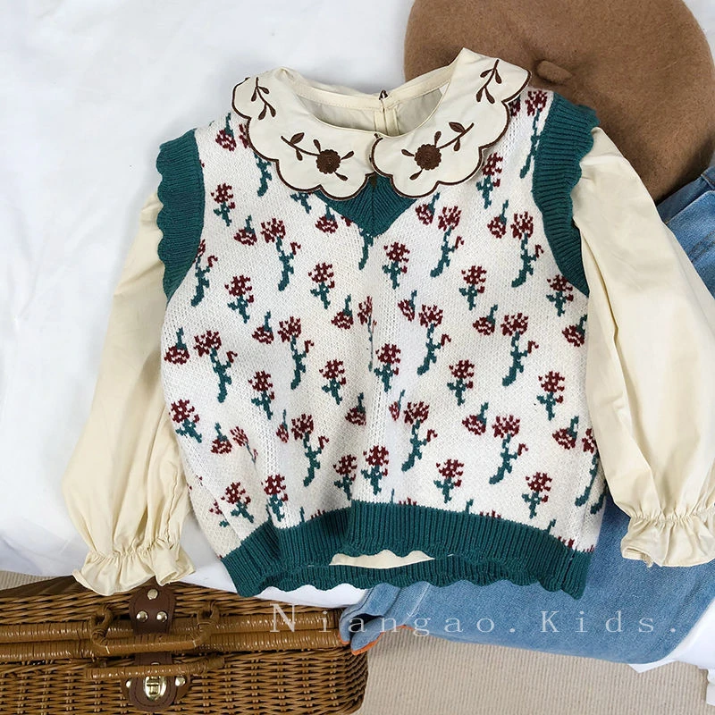 2025秋季新款马甲女童背心儿童宝宝洋气花朵毛线背心韩版宝宝V领