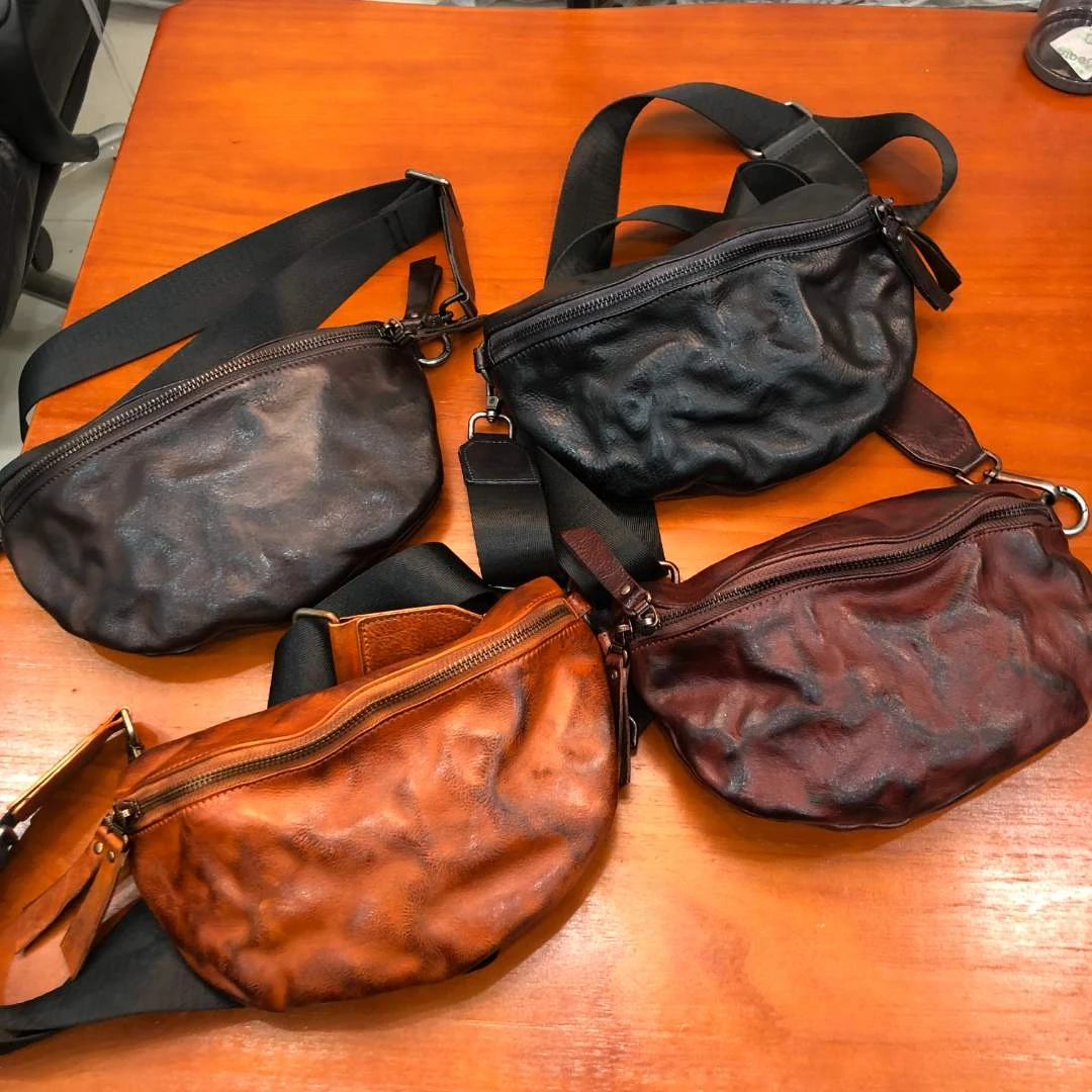 亦客亦品  植鞣牛皮  手工牛皮檫色 皮质超好  斜挎单肩 多用