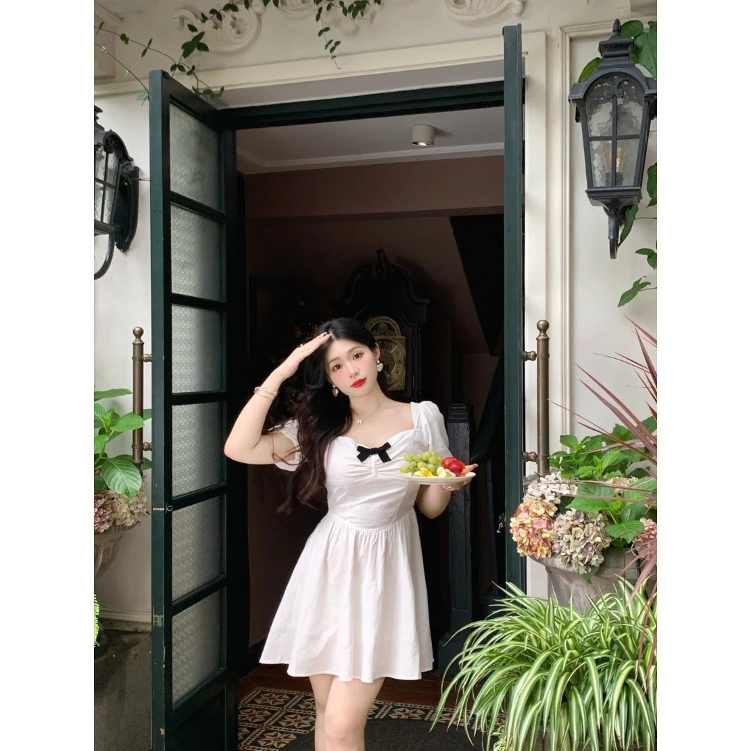 【牛奶糖】纯欲显瘦连衣裙夏季甜美收腰气质小众法式裙子设计感