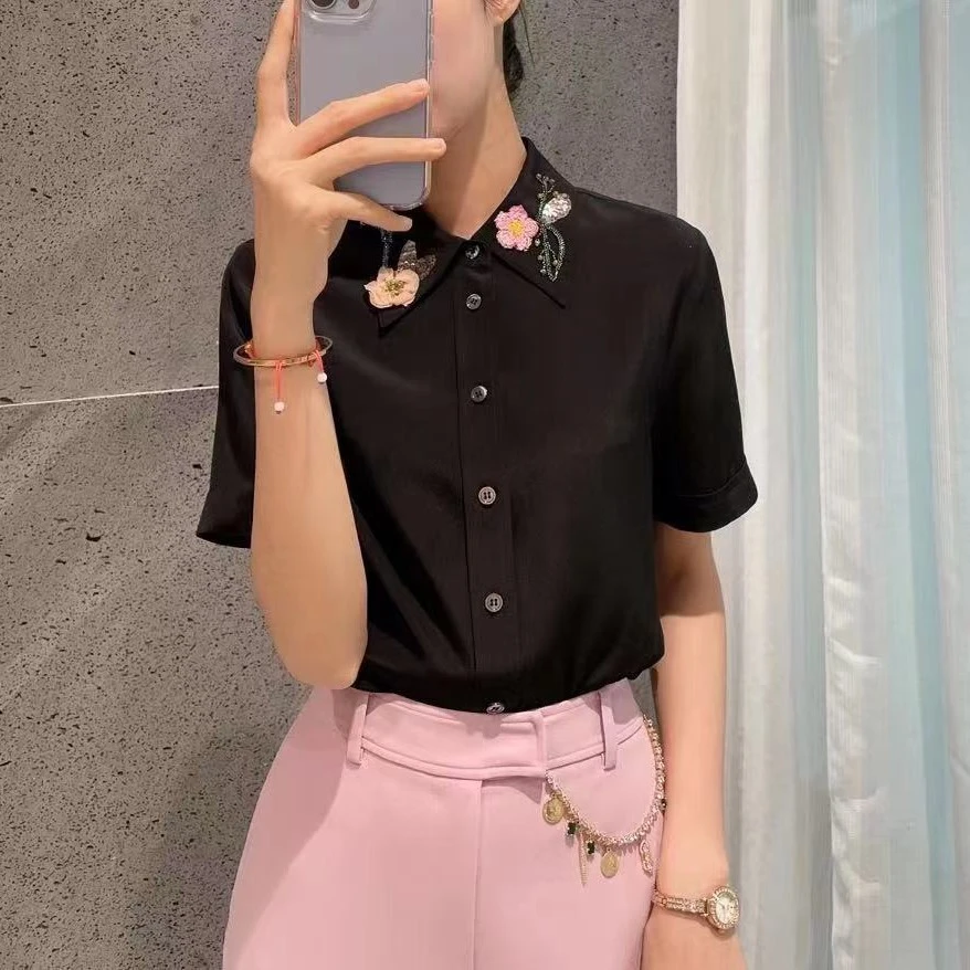 M2080重工刺绣钉珠衬衣 衣长66 款号QS2125