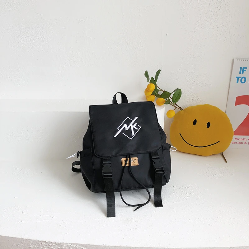 韩版简约纯色儿童双肩包幼儿园男女孩童小学生书包宝宝出游背包潮