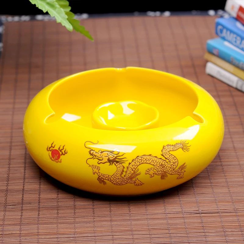 时尚北欧烟灰缸家用创意个性客厅灭烟防灰飞易洗色釉陶瓷烟缸