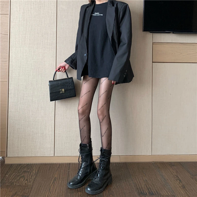 网红字母袜子超薄袜ins两条装薄款黑色丝袜夏季春夏显瘦