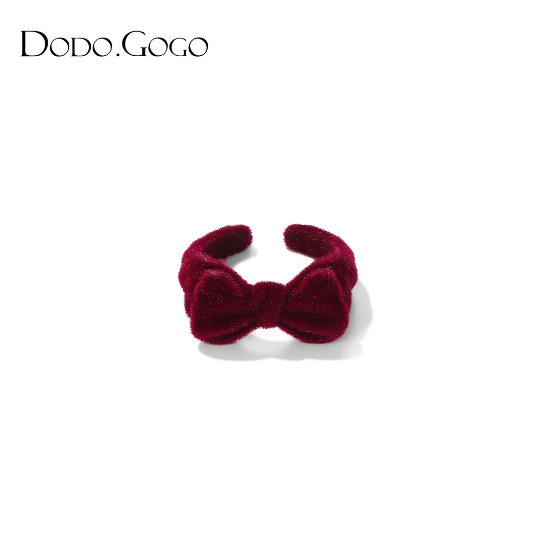 DODOGOGO 铜合金戒指 少女丝绒蝴蝶结戒指小众设计红色指环圣诞