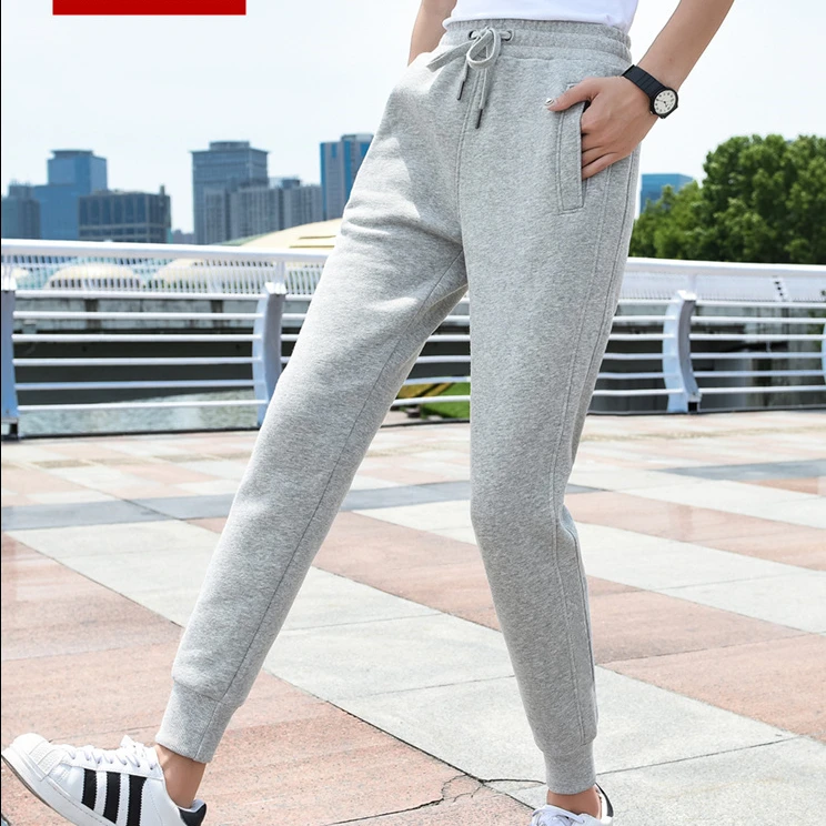 2022新款女装春秋纯棉长裤薄款运动休闲裤子冬季加绒白色收口卫裤