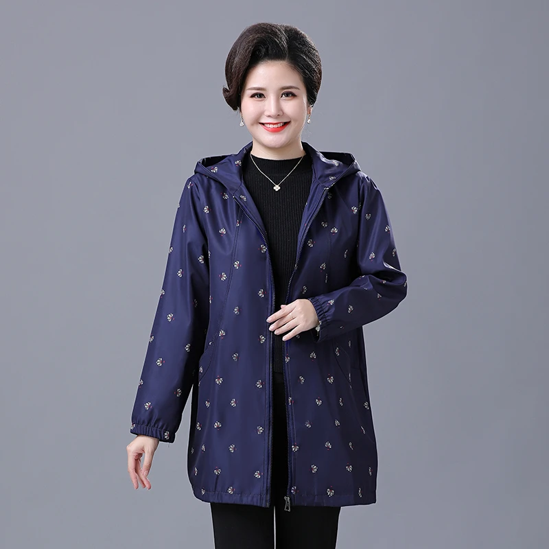 中老年胖妈妈加肥加大码风衣外套女士中长款奶奶春秋连帽夹克时尚