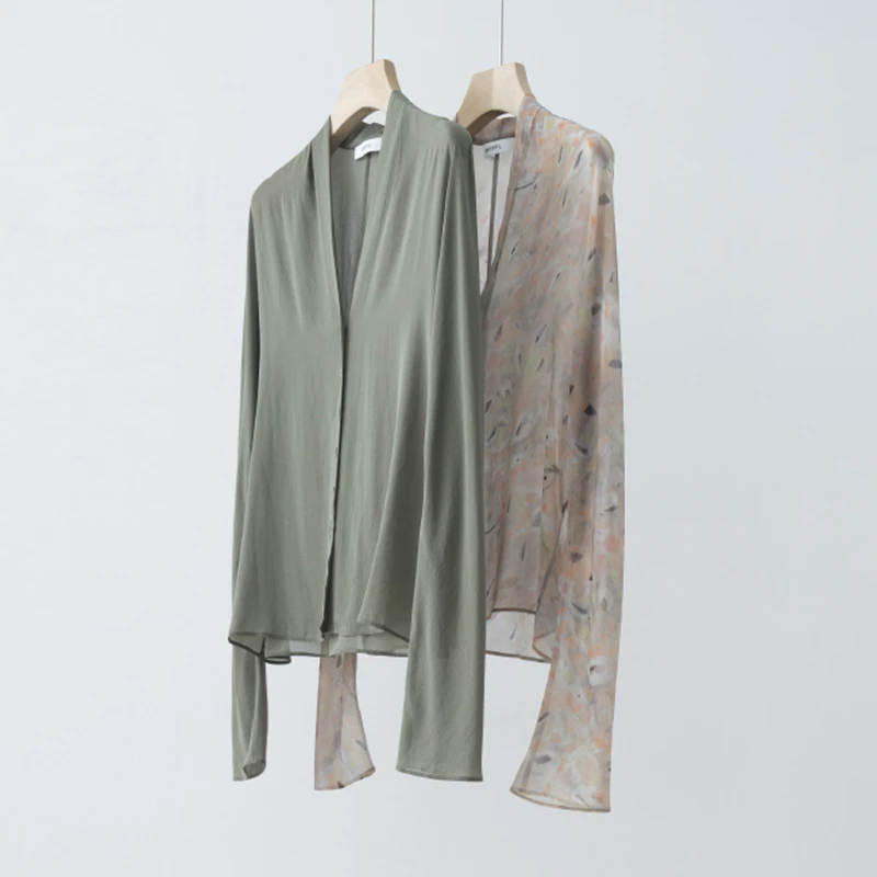 QC2312限量902- 花色/纯色V领轻薄款衬衫衫上衣NCY2D1401