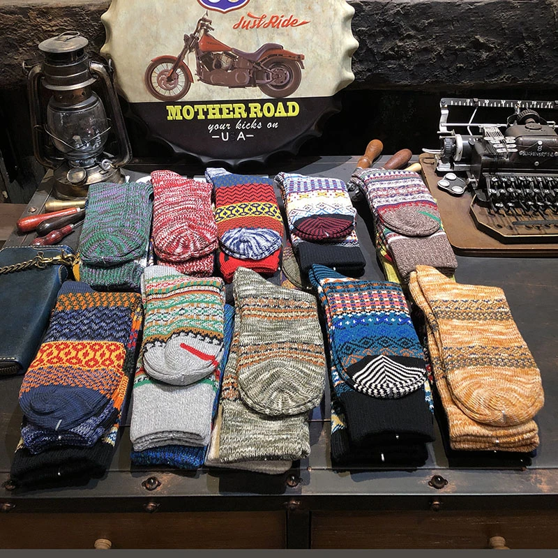 日系复古民族风加厚保暖长袜男士百搭原宿风中筒粗线毛线纯棉袜潮