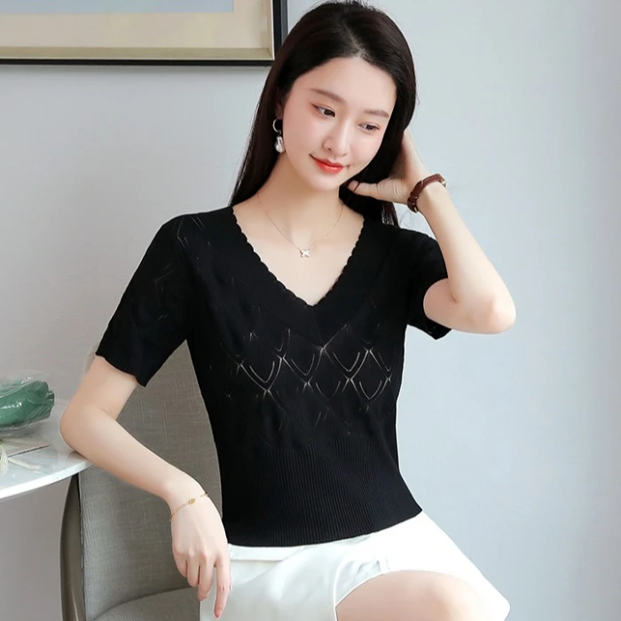 2025早春新款冰丝针织衫修身V领打底外穿黑色T恤白色短袖女秋夏薄