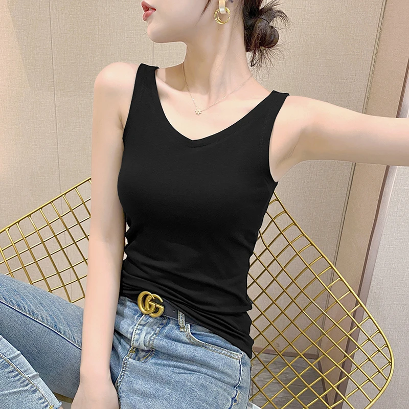 黑色v领吊带小背心女2025夏外穿时尚网红运动打底内搭T恤ins超火