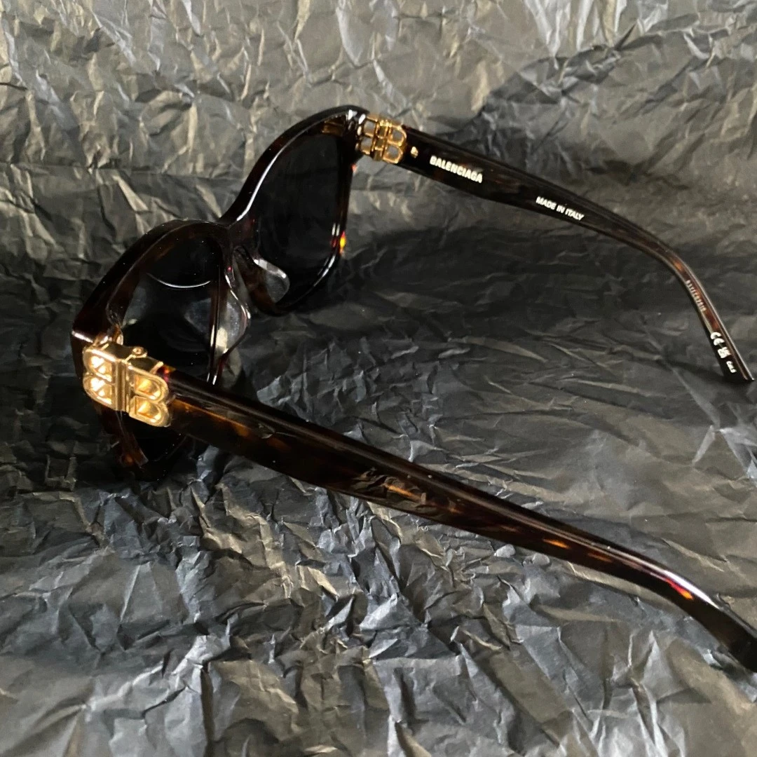 95新  巴黎世家 墨镜 DM色 4451204