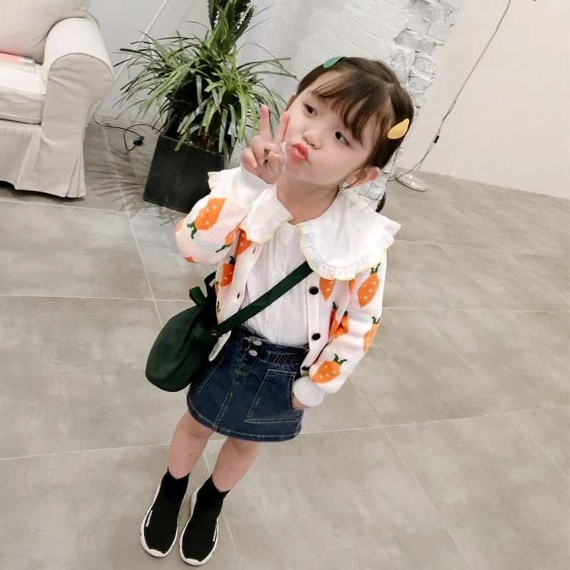 开衫儿童童装2024秋季新款女宝宝萝卜针织开衫可爱百搭针织外套