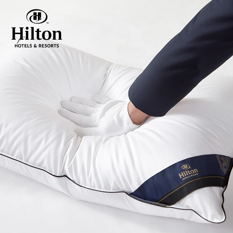 Hilton希尔顿枕头五星级酒店护颈专用枕芯美好年代008枕头