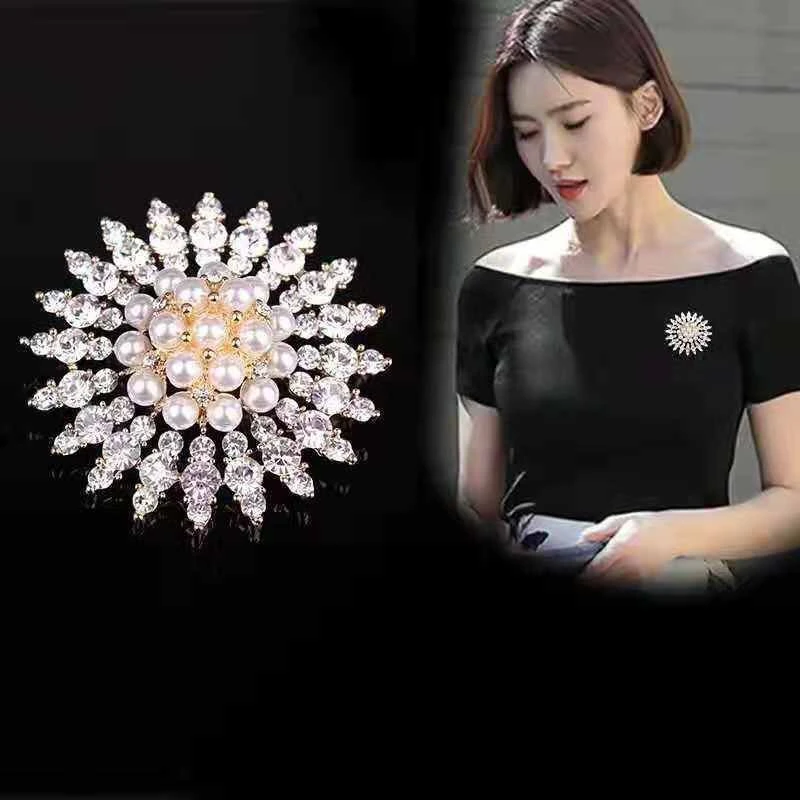 圣所锌合金合成锆石胸针中国风胸针凤尾防走光渐变衣饰西服配饰女