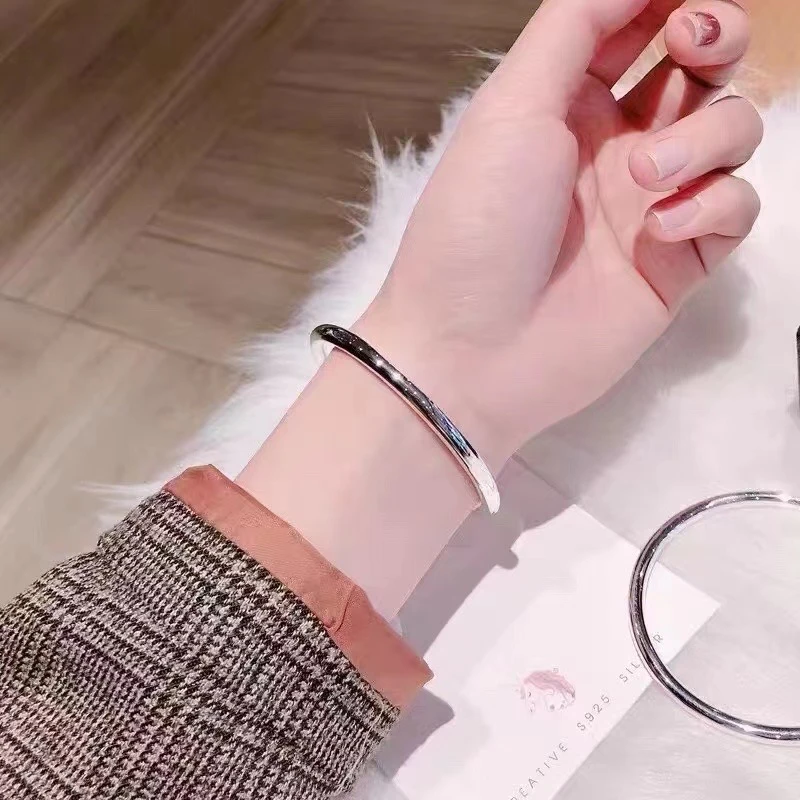 足银手镯 足银999纯银男女手镯光面实心闭口银饰古法素面银镯