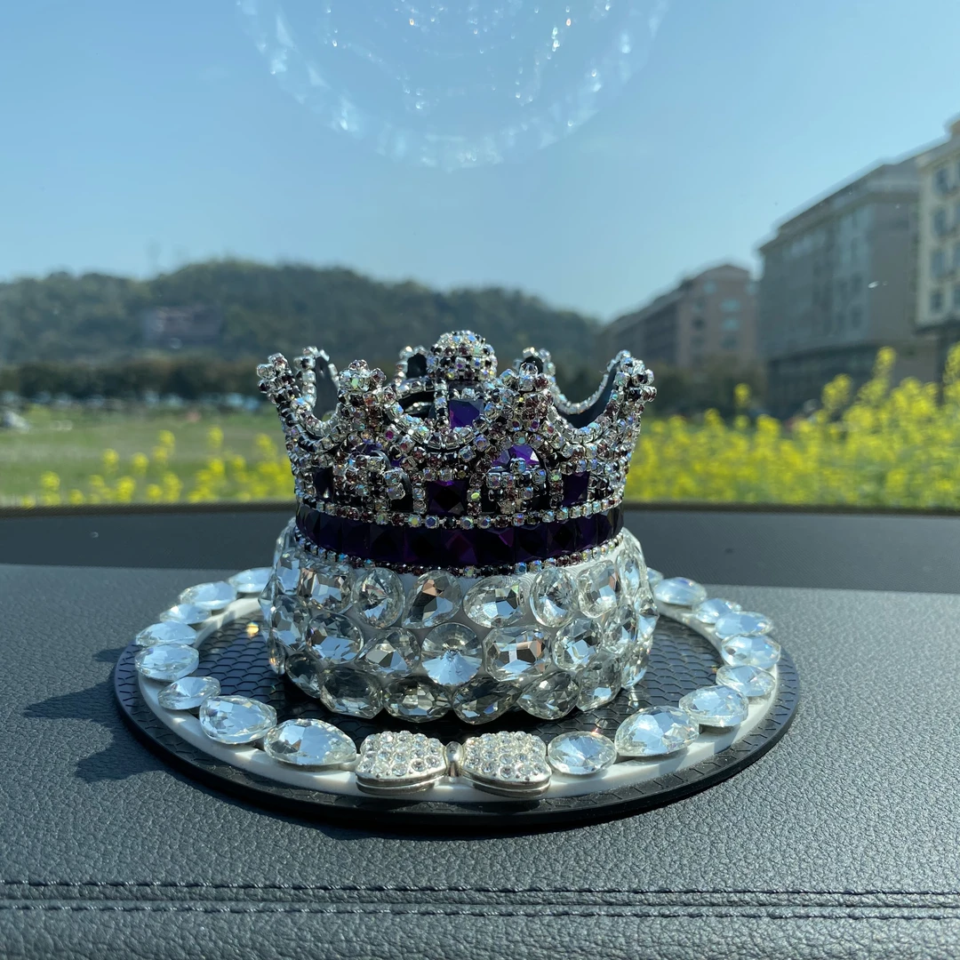 女神皇冠香水座车载香水汽车摆件车内装饰品女王范白色满天星套餐