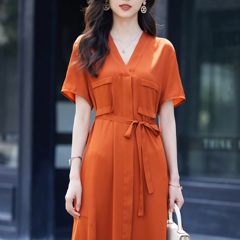 悦戎设计师款26姆米重磅真丝连衣裙女气质V领时尚系带桑蚕丝裙子