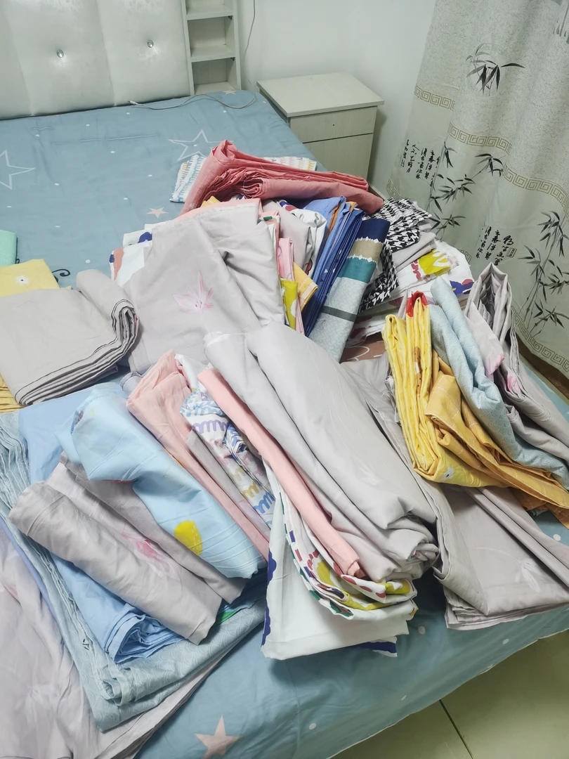 1号小黄车（1号-50号）瑕疵布（介意慎拍）