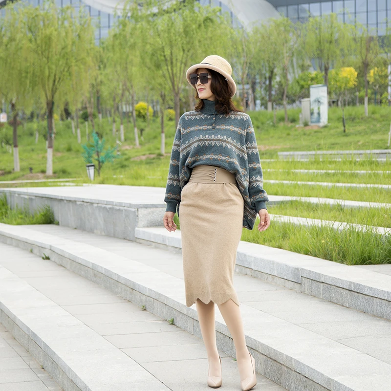 法式翻领雪花套衫中长款秋季秋冬时尚气质毛衣