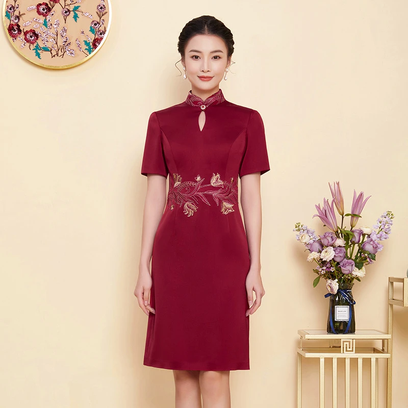 时尚绣花显瘦改良旗袍小礼服红色婚宴敬酒服优雅气质小个子妈妈装