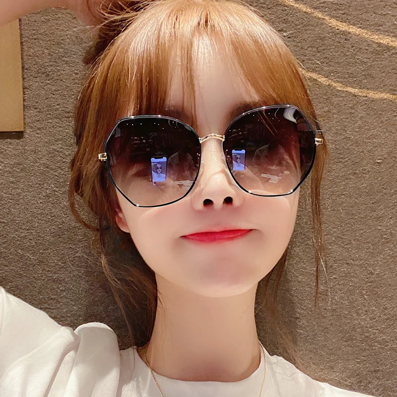 2025年新款女士时尚墨镜韩版潮防紫外线偏光太阳眼镜大脸防晒夏季
