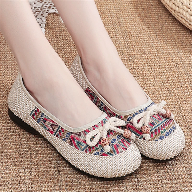 京睿老北京布鞋女绣花鞋平底妈妈鞋一脚蹬软底豆豆鞋方口鞋