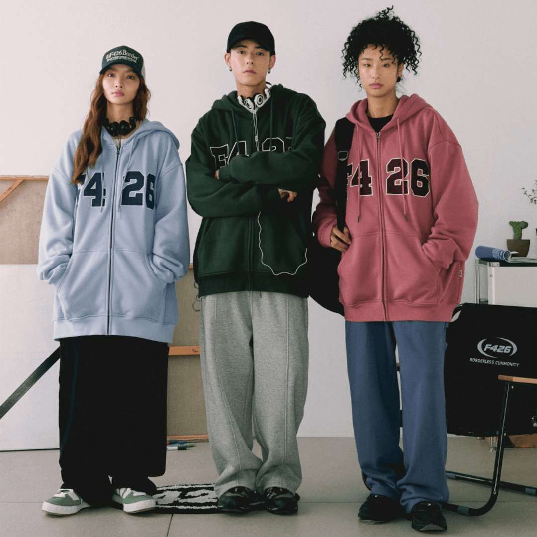 F426【官方店】4375国潮情侣嘻哈男女穿搭三色大LOGO贴布开衫卫衣
