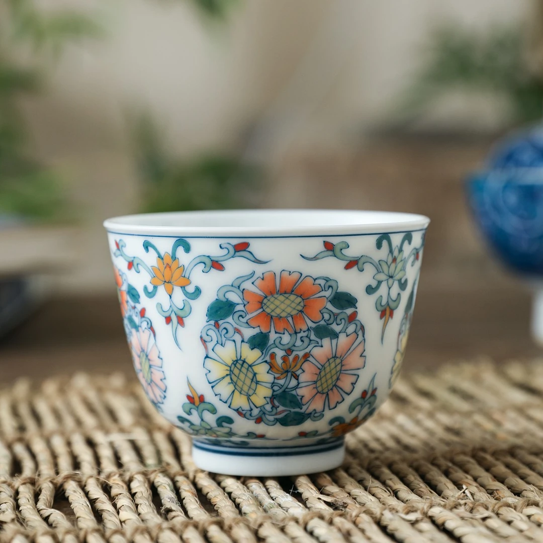 官润窑 陶瓷手绘主人杯品茗杯釉下五彩功夫茶杯薄胎团菊纹撇口杯