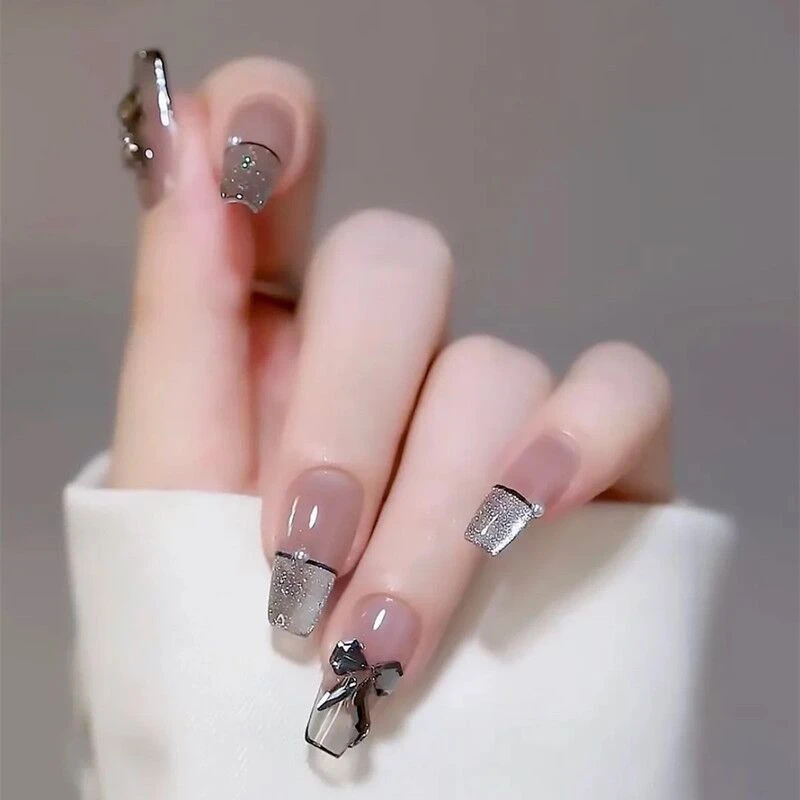 【中长款】黑晶冰蝶手工光疗成品显白穿戴美甲贴216