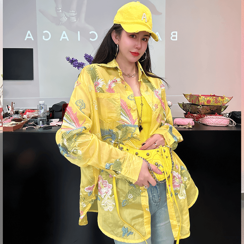 春夏新款中国风中式刺绣长袖衬衣女士宽松洋气绣花衬衫花色防晒衫