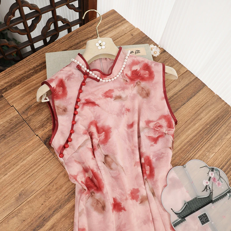 俏娘鱼2025年春夏新款素雅国风新中式改良复古无袖旗袍女日常可穿